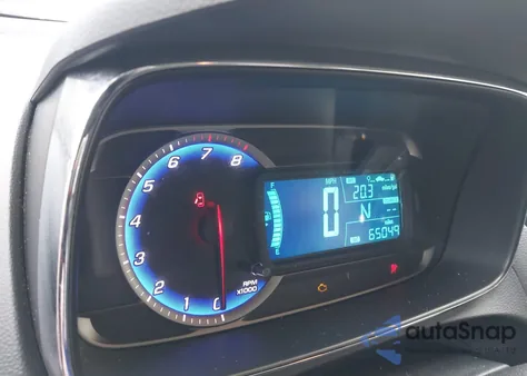 2016 Chevrolet Trax 1Ls z USA, uszkodzony, nr VIN KL7CJNSB6GB552958